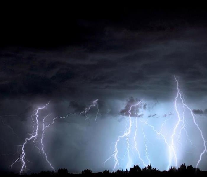 Image of dark sky and lightning 
